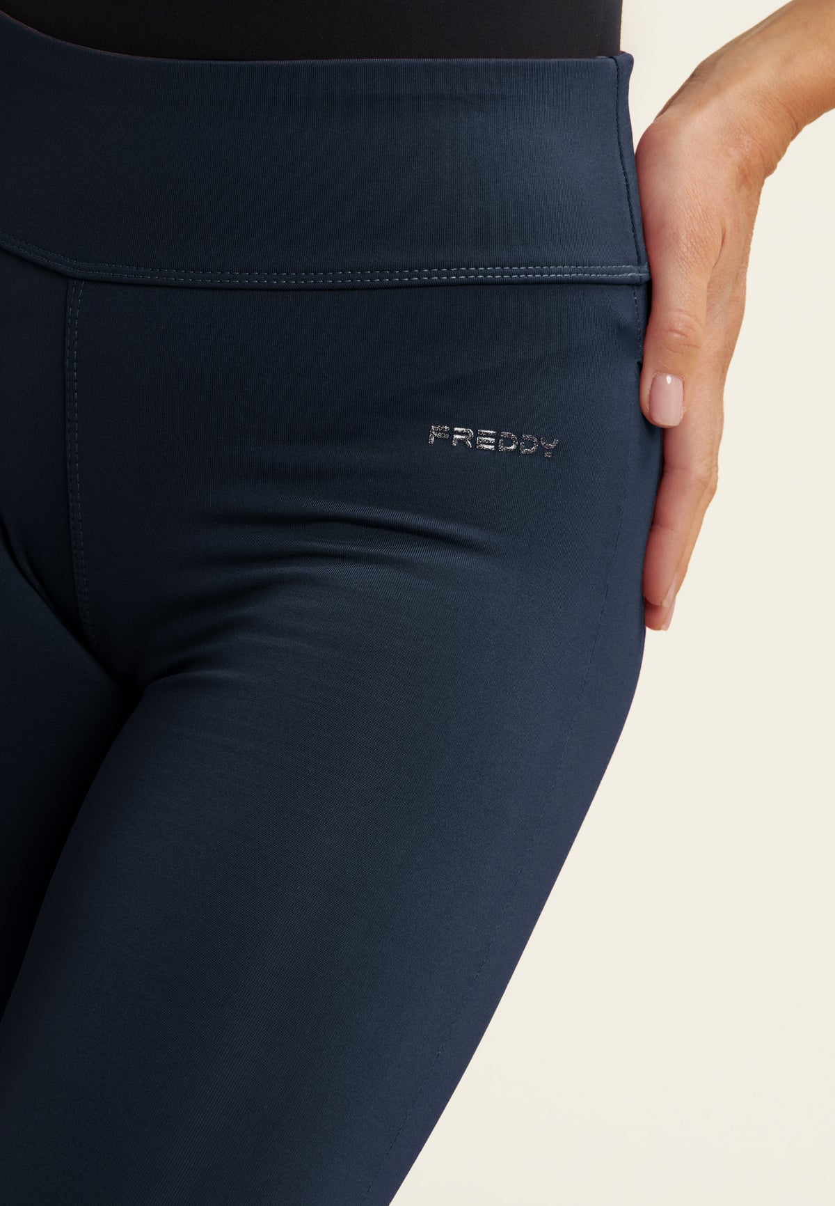 FREDDY N.O.W.® Core Leggings 7/8 | Dark Sapphire | NOWYL4MC004RECB109-