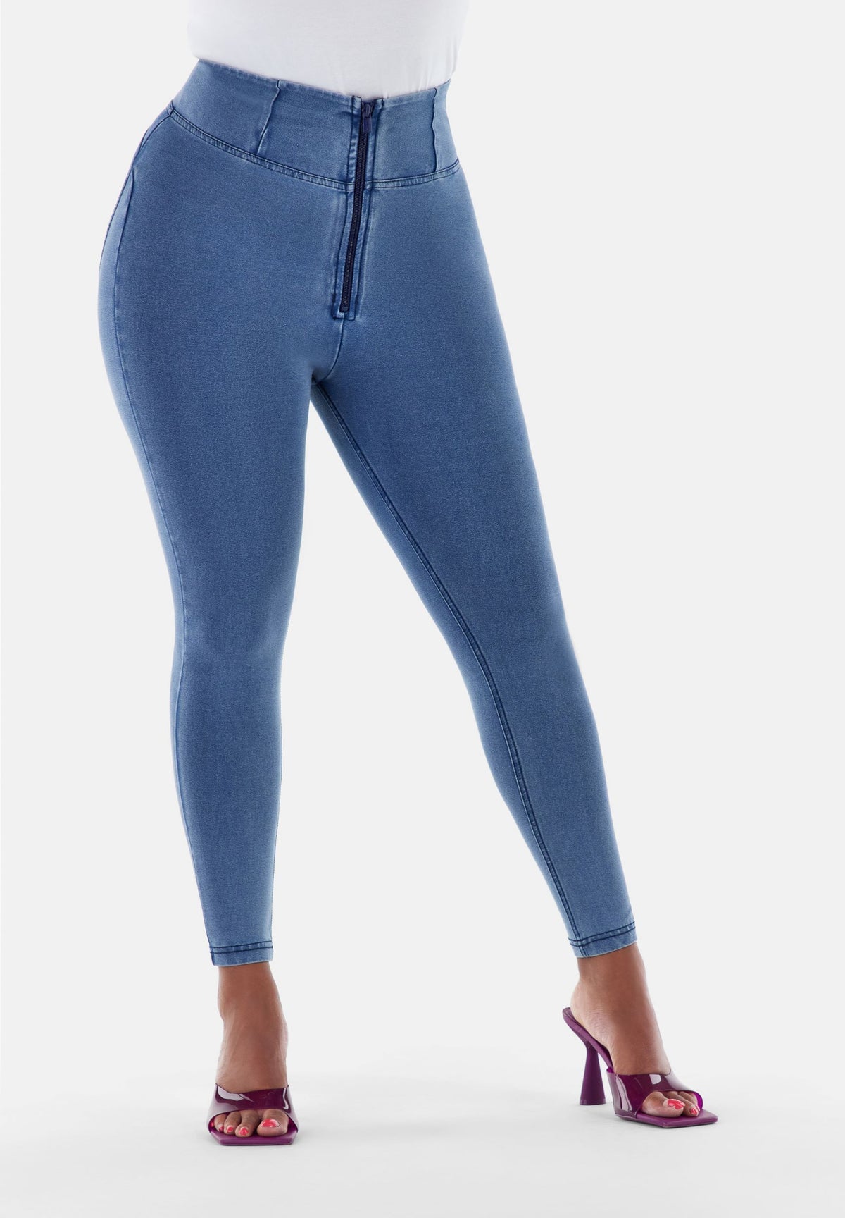 FREDDY WR.UP® Shaping Pants Curvy | Light Blue Jeans - Light Blue Seams