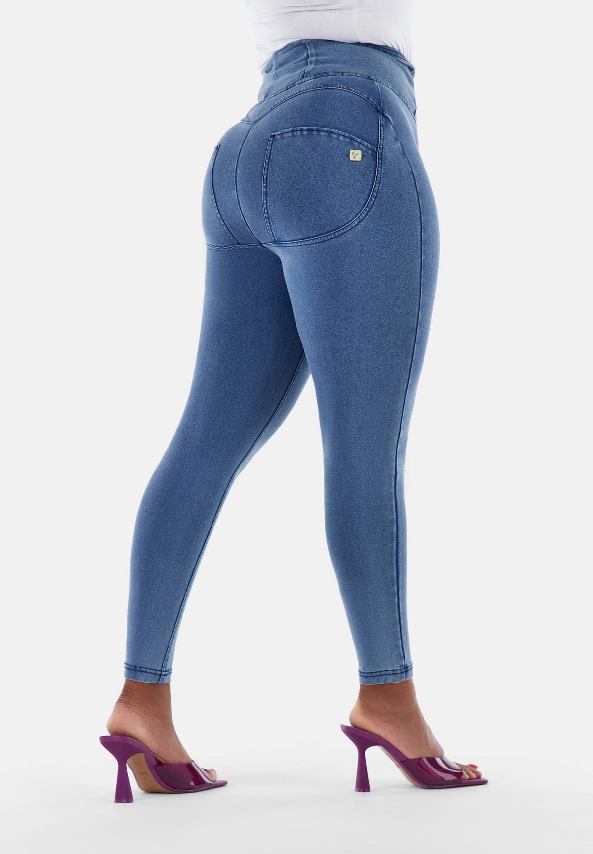 FREDDY WR.UP® Shaping Pants Curvy | Light Blue Jeans - Light Blue Seams