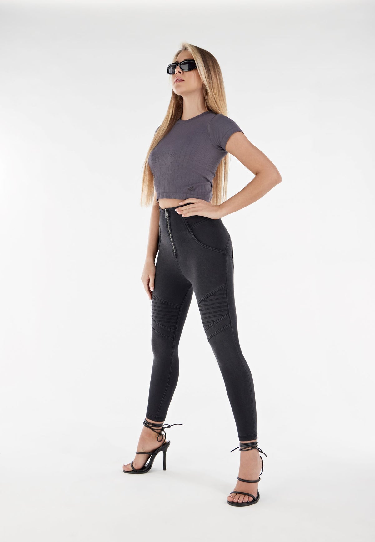 FREDDY WR.UP® Shaping Pants 7/8 | Black Jeans-seams on tone | WRUP4SHS328J7N-