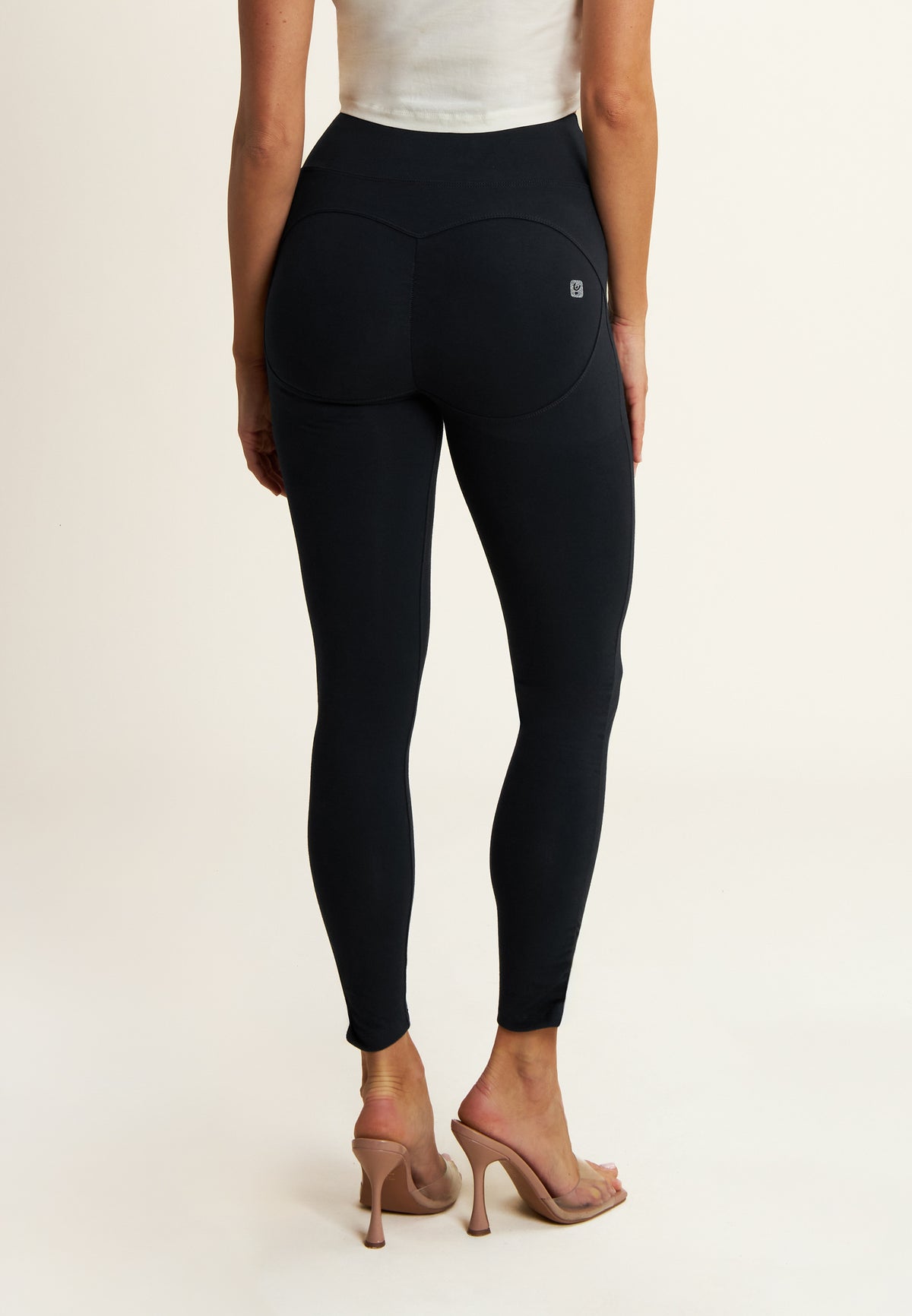 FREDDY WR.UP® Push-up pants 7/8 | Black | WRUPY4HS2504ORGN-