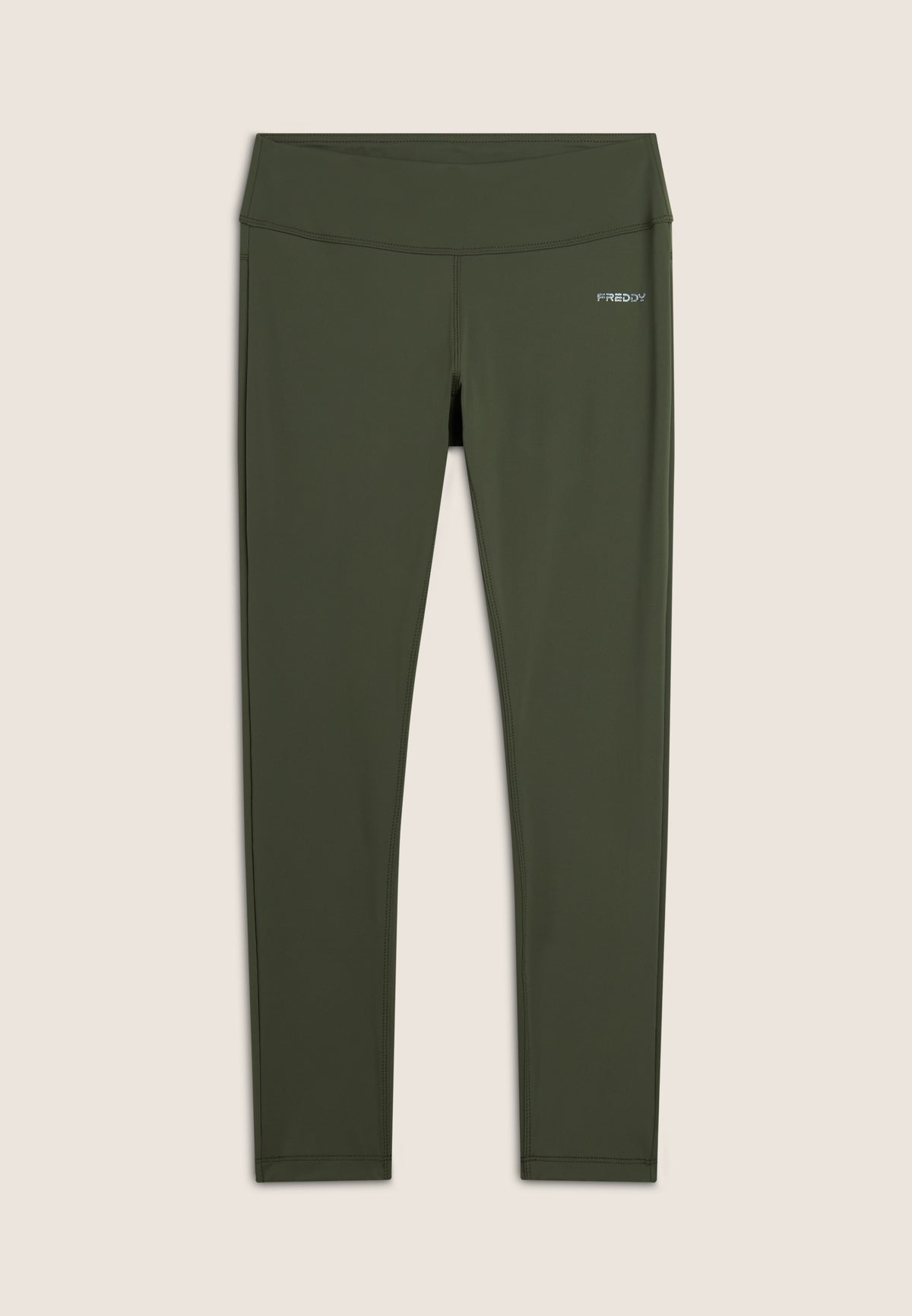 nowyl4mc005rec_v137_front.jpg